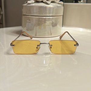 Yellow Sunnies